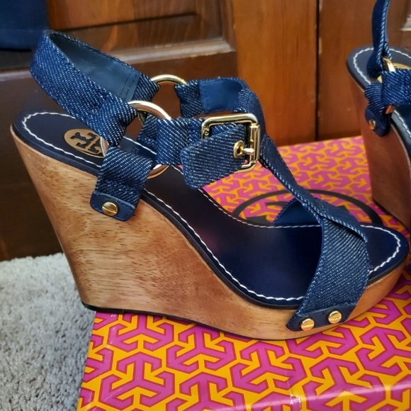 Tory Burch designer Sandles - Picture 6 of 6